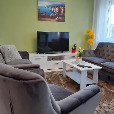 Mila With Whirlpool Малинска